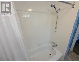 2 - 30 FORWARD AVENUE - 31