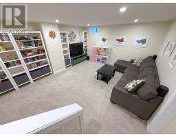 2 - 30 FORWARD AVENUE - 32