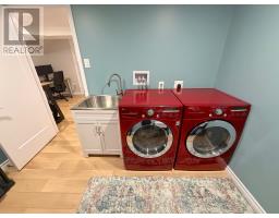 2 - 30 FORWARD AVENUE - 39