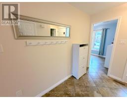 2 - 30 FORWARD AVENUE - 7