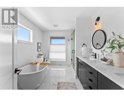 1577 APPLEROCK AVENUE - 22