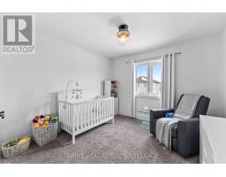 1577 APPLEROCK AVENUE - 27