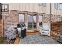 20 - 2040 SHORE ROAD - 32