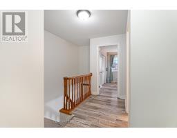 15 MOHICAN DRIVE - 17