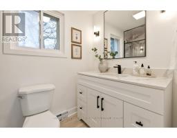 11 - 423 GRIFFITH STREET - 13