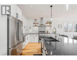 958 REEVES AVENUE - 15