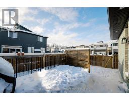 958 REEVES AVENUE - 35