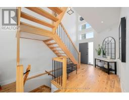 958 REEVES AVENUE - 8