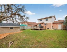 188 CLARA CRESCENT - 33