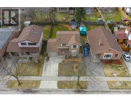 188 CLARA CRESCENT - 37