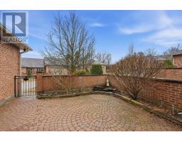 39 - 5 CADEAU TERRACE - 5