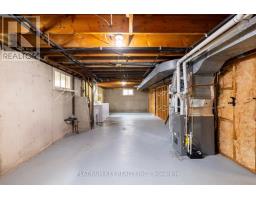 196 MCKELLAR STREET - 17