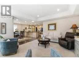 103 TYNEDALE AVENUE - 13