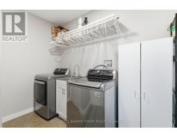 103 TYNEDALE AVENUE - 25