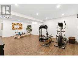 103 TYNEDALE AVENUE - 34