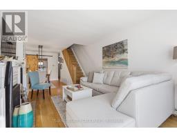 12 GUILDWOOD WALK - 10