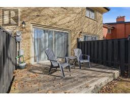 12 GUILDWOOD WALK - 27