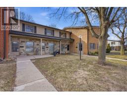 12 GUILDWOOD WALK - 37