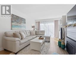 12 GUILDWOOD WALK - 6