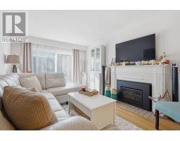 12 GUILDWOOD WALK - 7