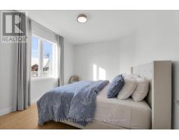 956 EAGLETRACE DRIVE - 28