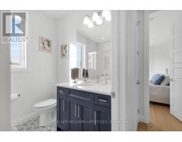 956 EAGLETRACE DRIVE - 30