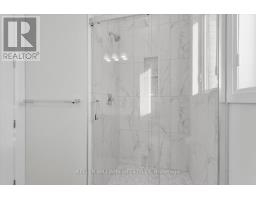 956 EAGLETRACE DRIVE - 31