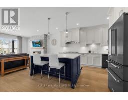 956 EAGLETRACE DRIVE - 5