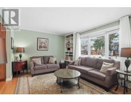 96 ROLLSCOURT PLACE - 16