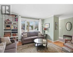 96 ROLLSCOURT PLACE - 18