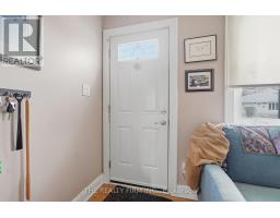 119 CONNAUGHT AVENUE - 6