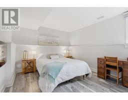 318 SELBOURNE DRIVE - 38