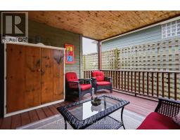 318 SELBOURNE DRIVE - 41