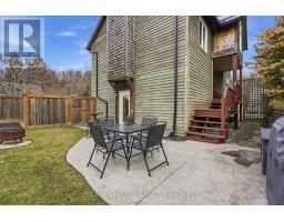 318 SELBOURNE DRIVE - 44