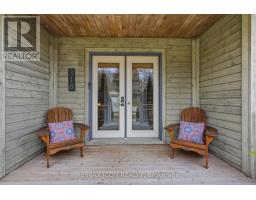 318 SELBOURNE DRIVE - 5