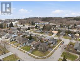 318 SELBOURNE DRIVE - 50