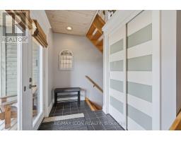 318 SELBOURNE DRIVE - 7