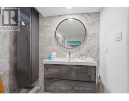 815 DEVERON CRESCENT - 29