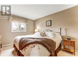 30 FOLKSTONE COURT - 10