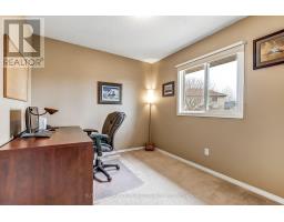 30 FOLKSTONE COURT - 13