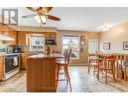 30 FOLKSTONE COURT - 9