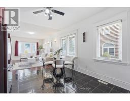 13 MAJOR STREET - 15