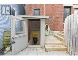 452 CHARLOTTE STREET - 25