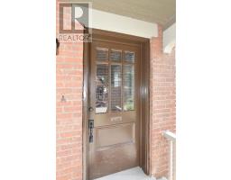 452 CHARLOTTE STREET - 5