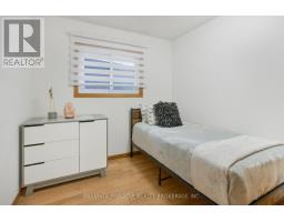 44 GOLFDALE CRESCENT - 12