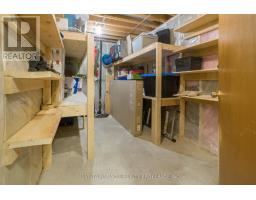 44 GOLFDALE CRESCENT - 24