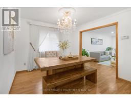 44 GOLFDALE CRESCENT - 7