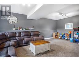 2623 AVON DRIVE - 15