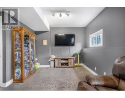 2623 AVON DRIVE - 16