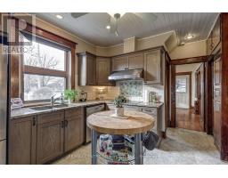 36 WILSON AVENUE - 14